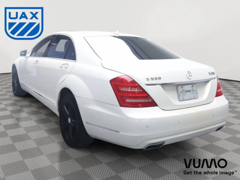 2011 Mercedes-Benz S-Class S 550