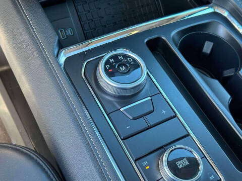 2023 Ford Expedition XLT