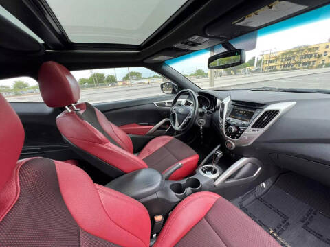 2016 Hyundai Veloster