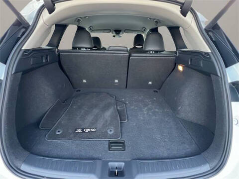 2025 Infiniti QX50 Pure