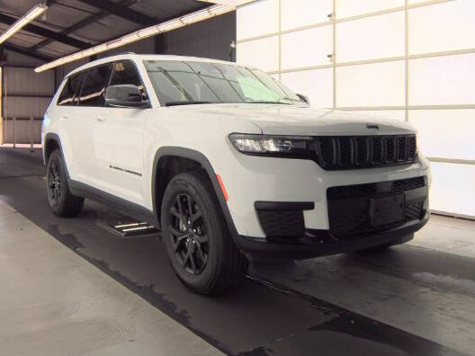 2024 Jeep Grand Cherokee L Altitude's photo