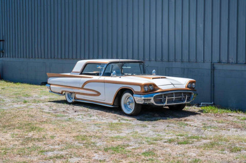 1960 Ford Thunderbird