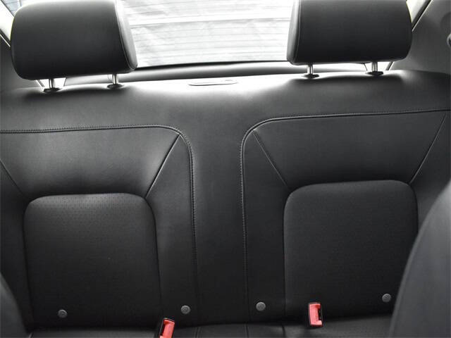 2010 Volkswagen New Beetle
