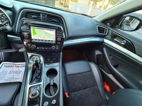 2017 Nissan Maxima 3.5 SR