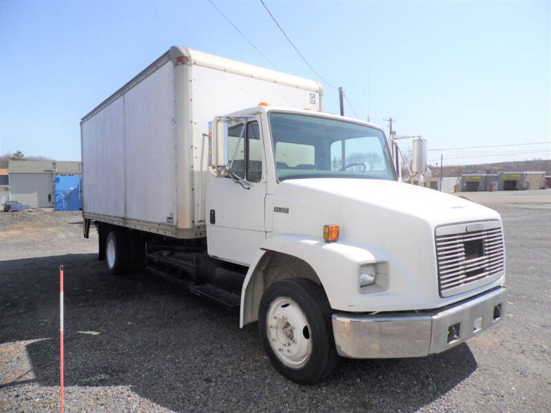 1995 Freightliner FL50 for sale at Recovery Team USA in Slatington PA