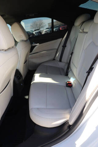 2024 Cadillac CT4 Luxury