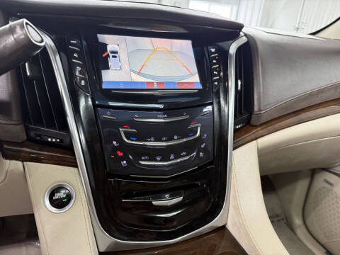2017 Cadillac Escalade ESV Premium Luxury