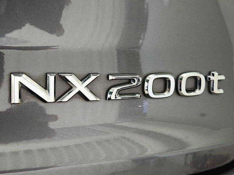 2017 Lexus NX 200t