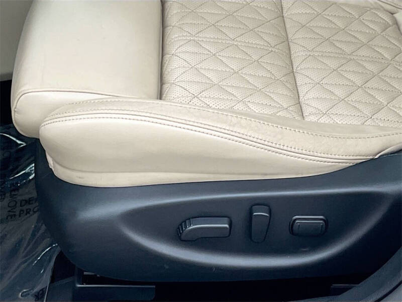 2022 Nissan Maxima 3.5 Platinum