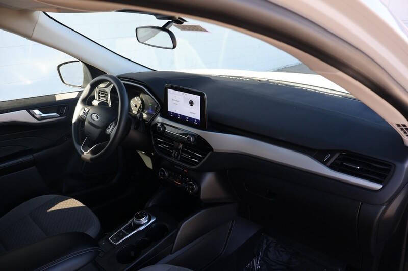 2021 Ford Escape Hybrid SE