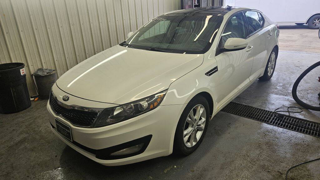 White 2013 Kia Optima EX EX 4dr Sedan 1