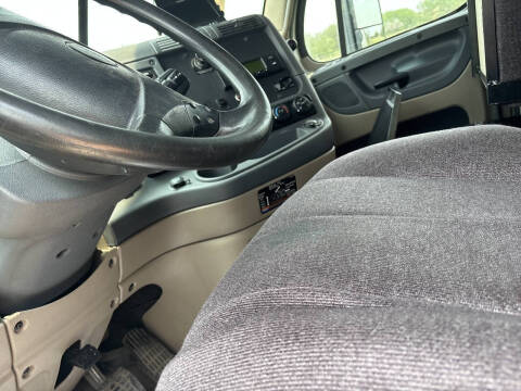 2018 Freightliner Cascadia