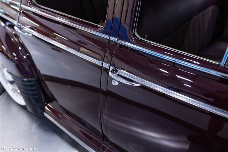 1941 Pontiac Streamliner