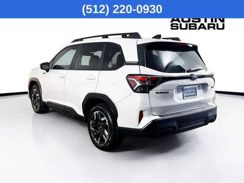 2025 Subaru Forester Premium Hybrid