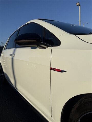 2019 Volkswagen Golf GTI S