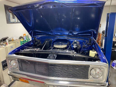 2011 Chevrolet Apache