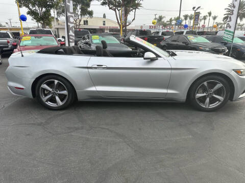 2016 Ford Mustang V6