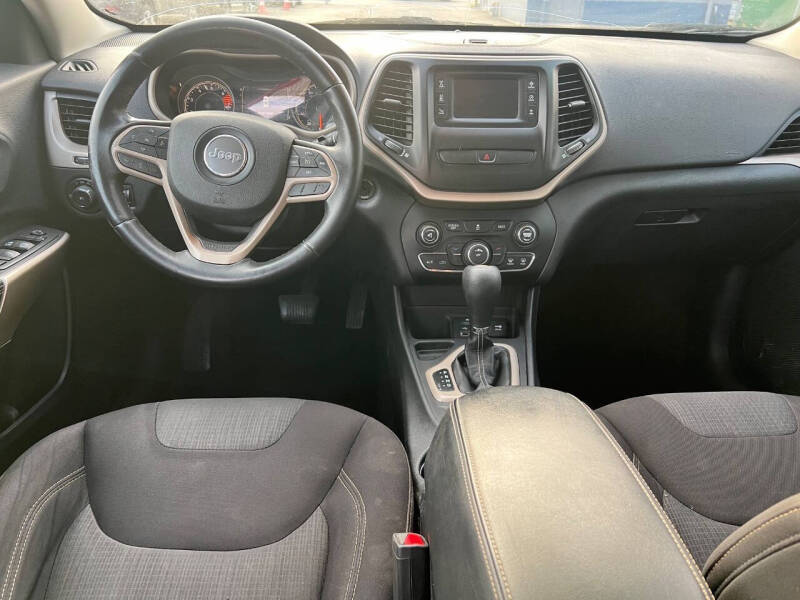 2017 Jeep Cherokee Latitude