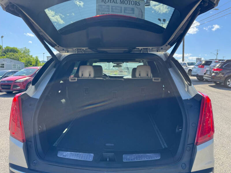 2017 Cadillac XT5 Luxury