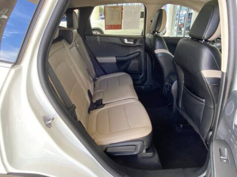 2020 Ford Escape Titanium