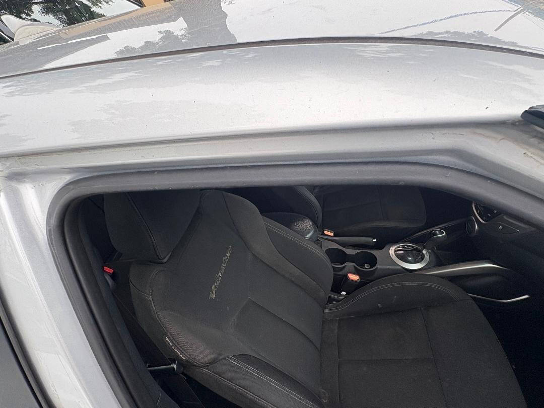 Silver 2015 Hyundai VELOSTER RE:FLEX RE:FLEX 3dr Coupe 2