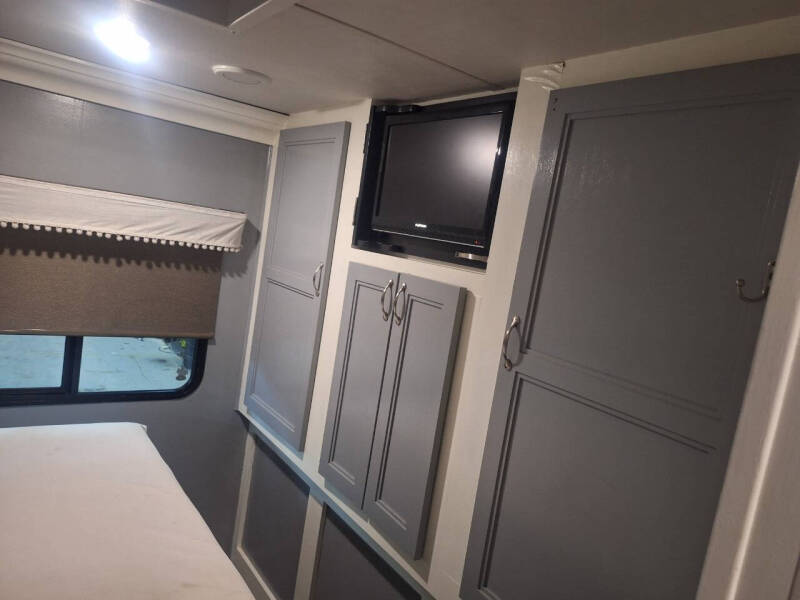 2017 Forest River Sunseeker 3010DS