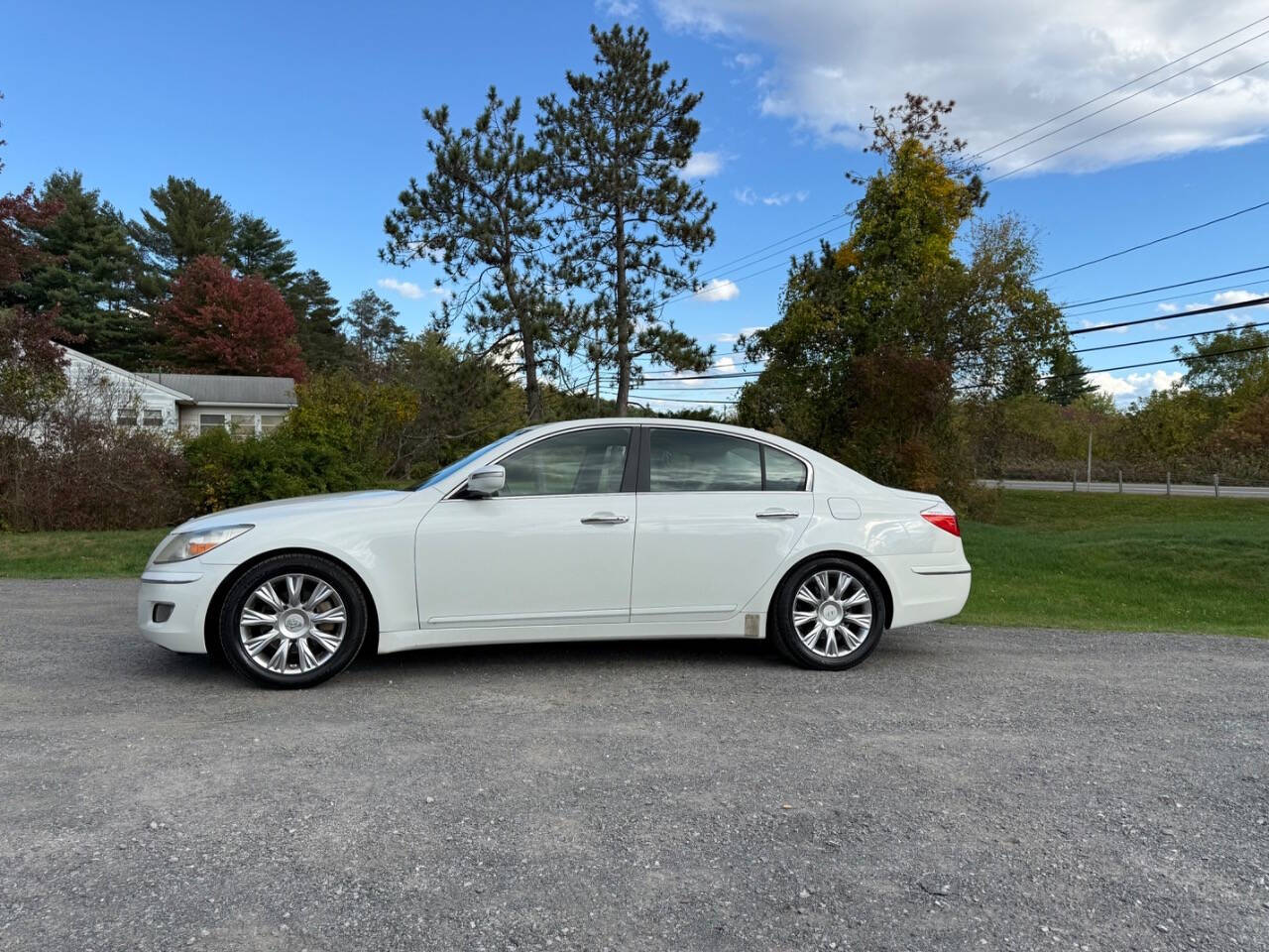 2010 Hyundai Genesis 3.8 photo 19