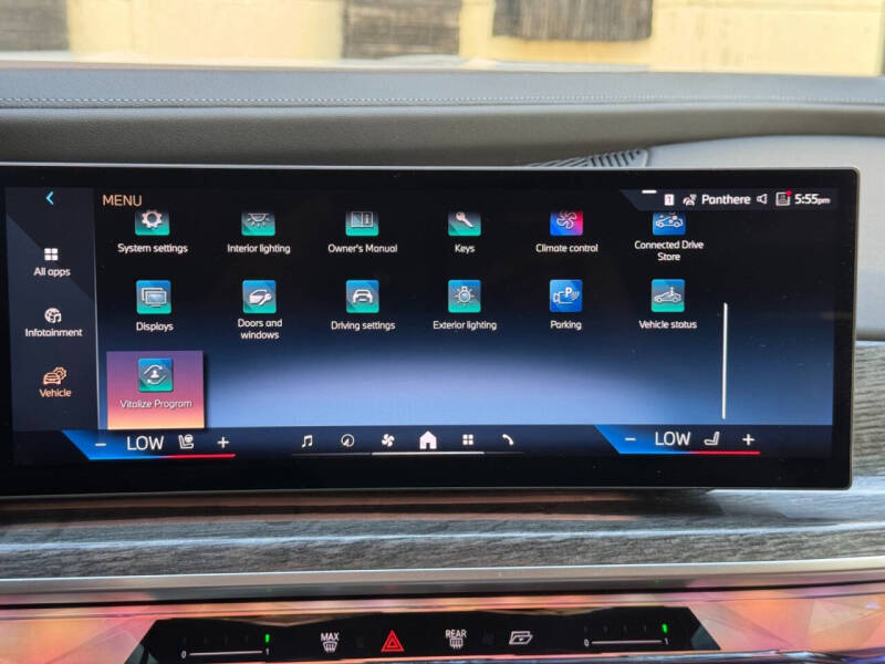 2023 BMW 7 Series 740i