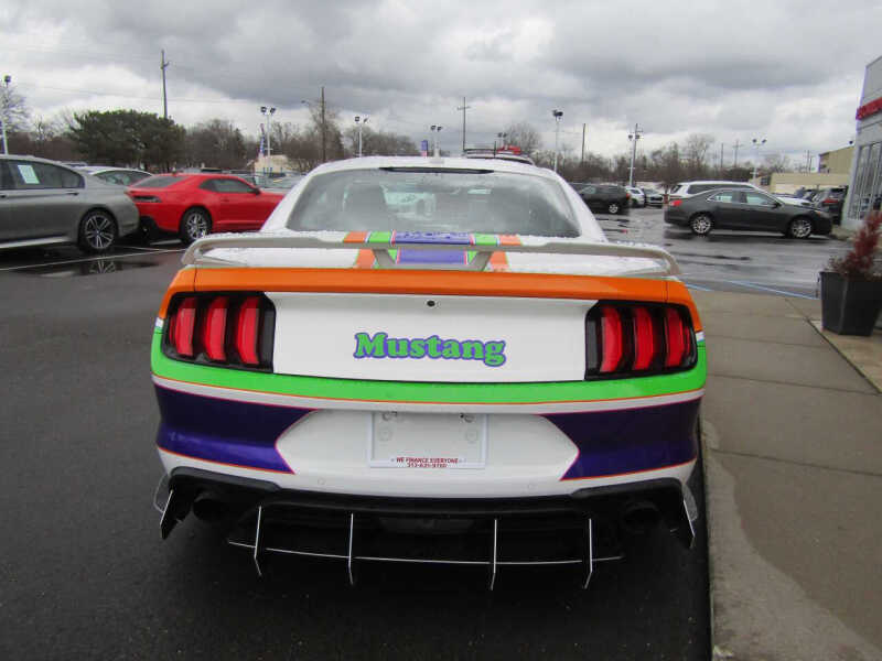 2021 Ford Mustang
