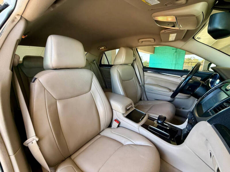 2014 Chrysler 300