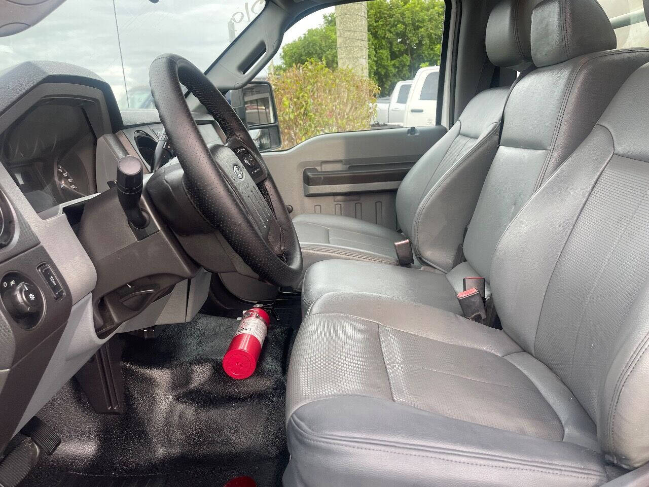 2016 FORD F-350 Incomplete - $19,900