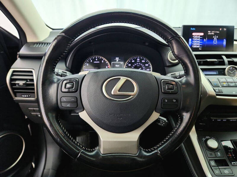 2017 Lexus NX 200t