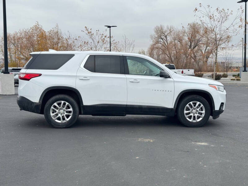 2021 Chevrolet Traverse LS