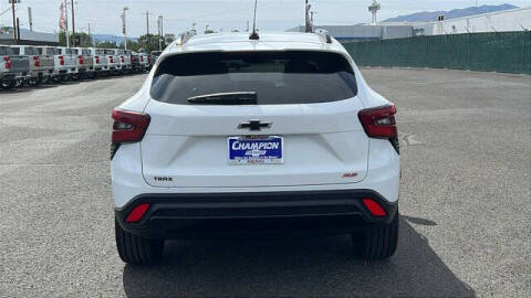 2024 Chevrolet Trax RS