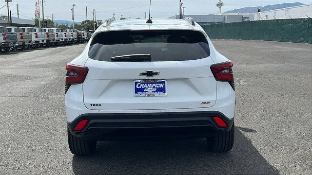 2024 Chevrolet Trax RS
