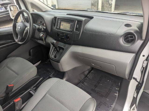 2019 Nissan NV200 SV