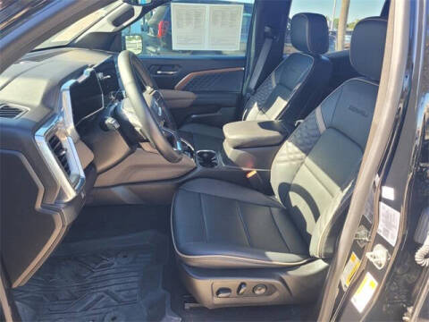 2025 GMC Canyon Denali