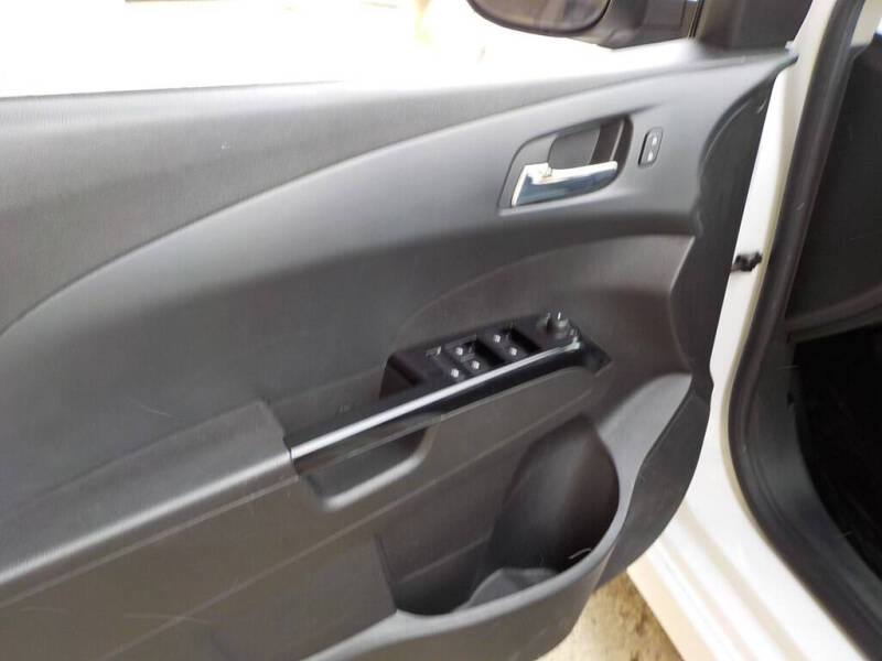 2017 Chevrolet Sonic Premier Auto