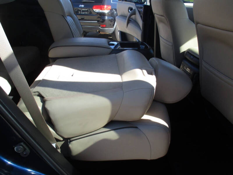 2023 Nissan Armada Platinum