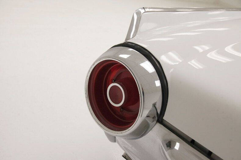 1962 Ford Thunderbird