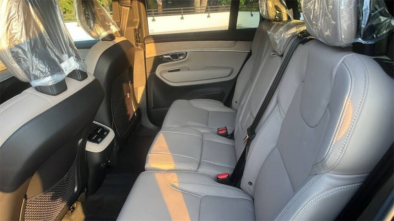 2026 Volvo XC90 B6 Ultra Dark 7P