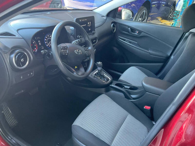 2023 Hyundai Kona SE