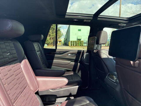 2023 Cadillac Escalade-V