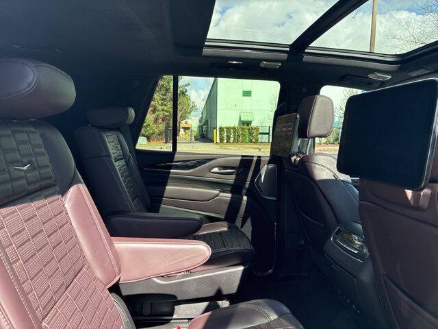 2023 Cadillac Escalade-V