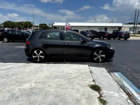 2015 Volkswagen Golf GTI SE