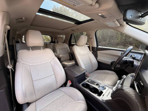 2020 Ford Explorer Platinum