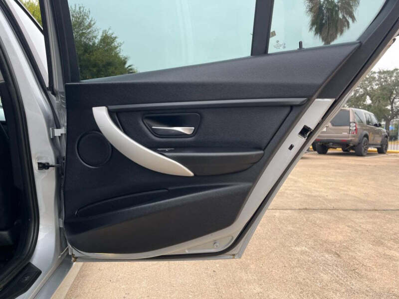 2013 BMW 3 Series 328i xDrive