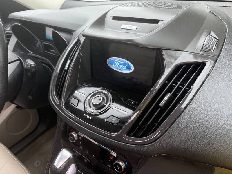 2016 Ford Escape Titanium