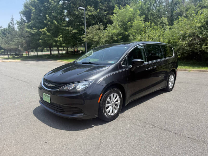 2017 Chrysler Pacifica Touring