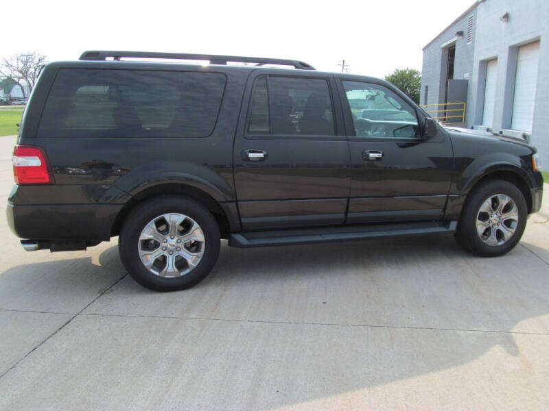 Used 2015 Ford Expedition XLT with VIN 1FMJK1JT9FEF15051 for sale in Albert Lea, Minnesota
